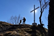 02 Alla croce del Monte Corno-Crus di Coregn (1030 m) 